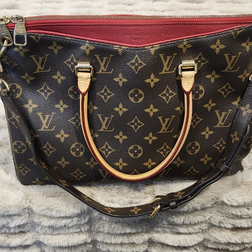 Louis Vuitton Monogram Fuchsia Pallas MM Shoulder Bag